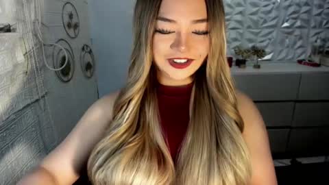 Snapshot of gorgeousamandarose chatting on September 29, 1:27 am Amanda rose online show from September 29, 1:27 am