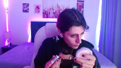 goth_minerva online show from December 17, 2:11 pm