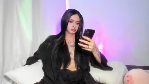 Snapshot of goth_ru chatting on March 8, 8:03 pm Russ online show from March 8, 8:03 pm