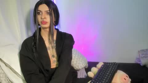 Snapshot of goth_ru chatting on March 10, 8:23 pm Russ online show from March 10, 8:23 pm