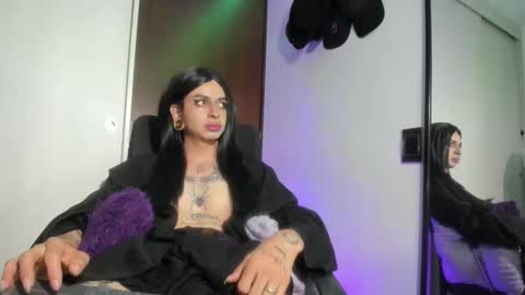 Russ  online show from November 9, 10:21 pm