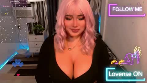 PAULATHEONE online show from February 3, 9:36 am