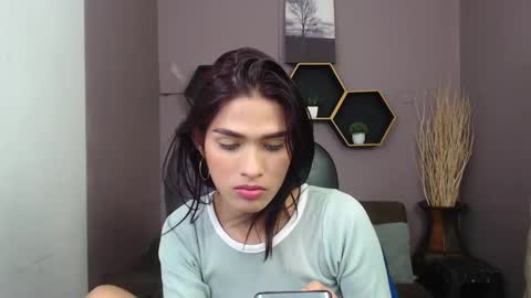Snapshot of greys_ath chatting on January 23, 3:16 am greys online show from January 23, 3:16 am