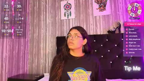Snapshot of hailey_johnsonn chatting on September 29, 11:43 am hailey_johnsonn online show from September 29, 11:43 am