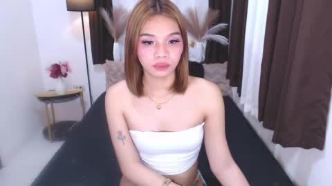 Snapshot of haisleypalmer chatting on December 10, 3:36 am YOUR SIDECHIC HAILEY online show from December 10, 3:36 am