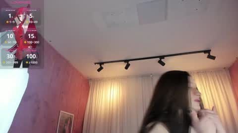 Snapshot of hakurukushka chatting on January 23, 1:35 pm Haku Please help me with your thumbs up its important online show from January 23, 1:35 pm