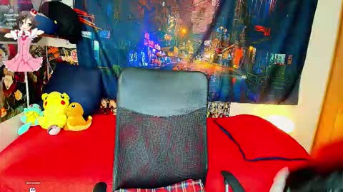 Snapshot of hakurukushka chatting on October 10, 1:01 pm Haku Please help me with your thumbs up its important online show from October 10, 1:01 pm