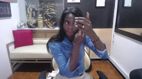 Snapshot of hanna_lamber chatting on March 11, 2:54 am hanna_lamber online show from March 11, 2:54 am
