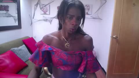 Snapshot of hanna_lamber chatting on October 6, 12:49 pm hanna_lamber online show from October 6, 12:49 pm