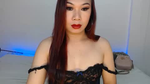 Snapshot of hannabanana_ts chatting on September 29, 2:22 am Hannah online show from September 29, 2:22 am
