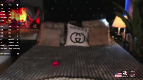 zyragoddes online show from November 14, 5:15 am