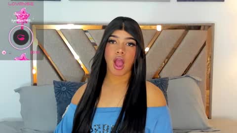 Snapshot of hanz_sex chatting on December 11, 9:12 pm Hanz online show from December 11, 9:12 pm