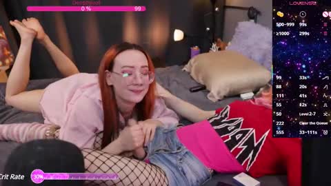 Snapshot of happy_lappi chatting on February 21, 5:09 pm Elfy- pussy Happy - cock online show from February 21, 5:09 pm