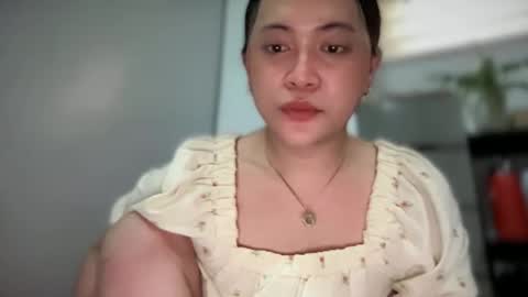 Snapshot of harley_queen69x chatting on September 17, 4:17 am BABY KIMMY online show from September 17, 4:17 am