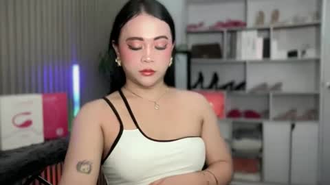 Snapshot of harley_queen69x chatting on September 19, 7:03 am BABY KIMMY online show from September 19, 7:03 am