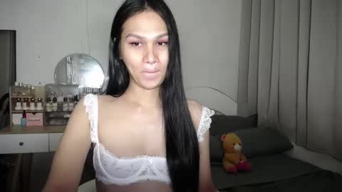 Snapshot of heather_bbyy chatting on October 2, 7:57 pm heather_bbyy online show from October 2, 7:57 pm