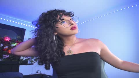 Heka Prudence online show from December 15, 3:56 am
