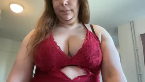 Snapshot of hichemlacoste333 chatting on September 13, 12:44 pm hichemlacoste333 online show from September 13, 12:44 pm