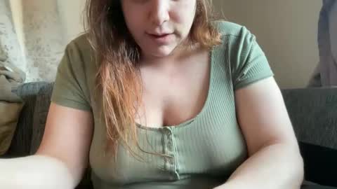 Snapshot of hichemlacoste333 chatting on September 28, 12:48 pm hichemlacoste333 online show from September 28, 12:48 pm