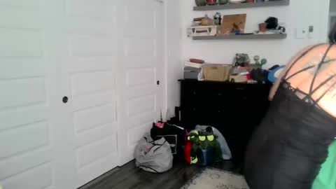 Snapshot of hightonight27 chatting on October 23, 3:27 pm hightonight27 online show from October 23, 3:27 pm