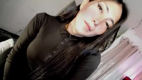 Snapshot of hot_claudia69 chatting on October 3, 8:14 am its me CLAUDIA online show from October 3, 8:14 am