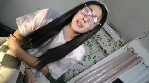 Snapshot of hot_claudia69 chatting on October 8, 5:42 am its me CLAUDIA online show from October 8, 5:42 am