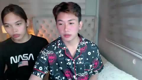 Snapshot of hot_falling_devilxx chatting on February 6, 11:32 am online show from February 6, 11:32 am