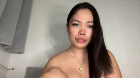 Eva online show from March 1, 4:57 pm