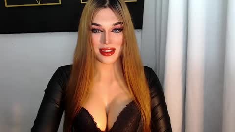 Snapshot of hotstellacumxxx chatting on January 11, 4:27 am STELLA online show from January 11, 4:27 am