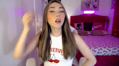 Snapshot of hottie_lexie chatting on October 17, 6:22 pm LEXIE- dont forget to give me thumbs up online show from October 17, 6:22 pm