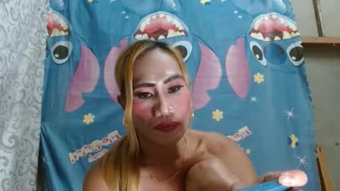 Snapshot of hugecockforyouxx chatting on September 16, 6:01 pm bella passwordshow 500tokens no time limit online show from September 16, 6:01 pm