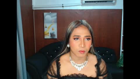 Rafaela online show from November 16, 12:37 pm