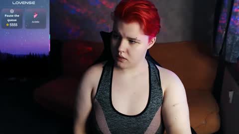 Snapshot of husk_ryan chatting on February 1, 1:51 pm Ryan online show from February 1, 1:51 pm