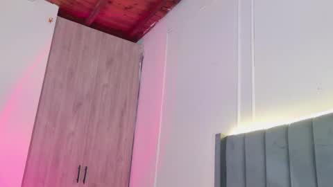 Crystall online show from February 24, 3:38 pm