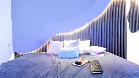 Snapshot of ifis_tiresia1 chatting on January 19, 5:37 am ifis online show from January 19, 5:37 am