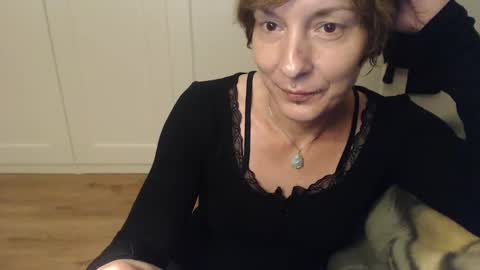 Snapshot of ifk_donkeysfr chatting on September 16, 6:23 pm Ifk Donkeys online show from September 16, 6:23 pm