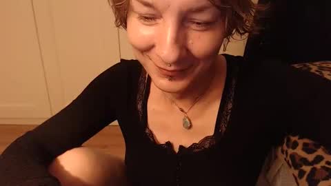 Snapshot of ifk_donkeysfr chatting on October 10, 2:01 am Ifk Donkeys online show from October 10, 2:01 am