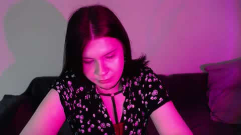 Vella online show from September 14, 2:17 am