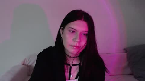 Vella online show from October 14, 11:00 am