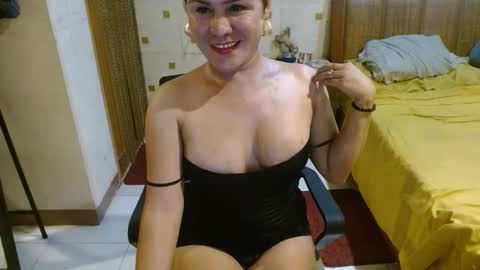 charmel online show from February 1, 12:09 am