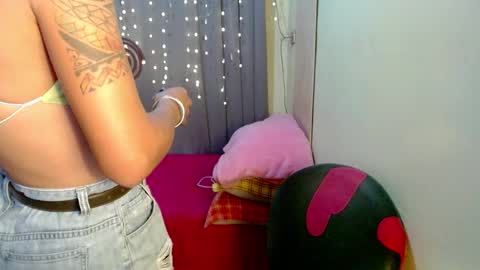 Pakay online show from December 13, 9:15 am
