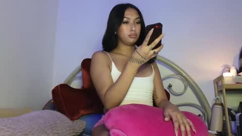 Indiana Rouge online show from January 3, 12:08 pm