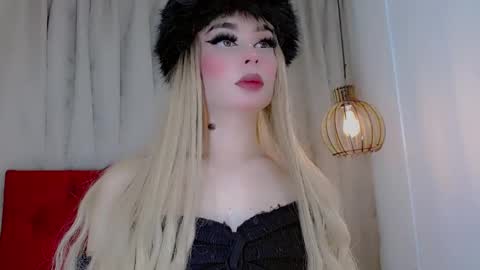 Snapshot of irina_lechera_ chatting on March 1, 8:21 pm Irina online show from March 1, 8:21 pm