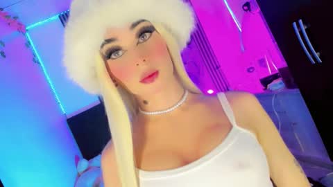 Snapshot of irina_lechera_ chatting on September 16, 7:40 pm Irina online show from September 16, 7:40 pm