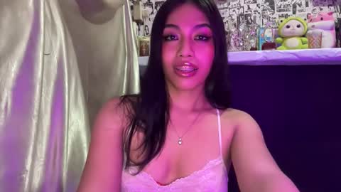 Snapshot of iriss_fox chatting on October 2, 7:13 pm they call me Iriss online show from October 2, 7:13 pm