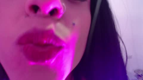 Snapshot of isa_hall chatting on December 20, 1:03 am Isabella Hall online show from December 20, 1:03 am