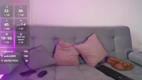 Snapshot of isa_hall chatting on March 11, 10:09 pm Isabella Hall online show from March 11, 10:09 pm