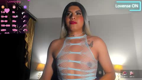 Snapshot of isis_shine chatting on September 22, 12:32 pm isis_shine online show from September 22, 12:32 pm