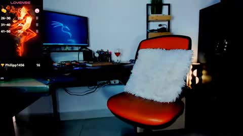 Snapshot of issabella_davinci chatting on October 9, 7:04 pm Issabella Davinci online show from October 9, 7:04 pm