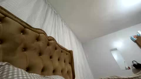 MARIA LABO online show from October 5, 1:33 pm